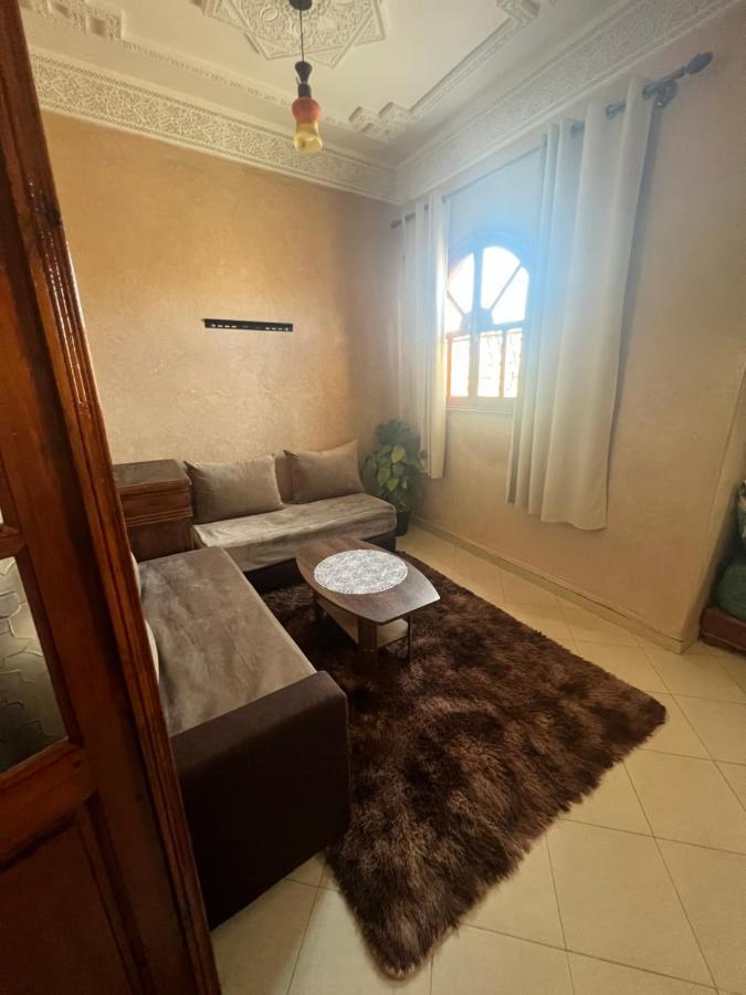 Apartement In Эс-Сувейра Экстерьер фото
